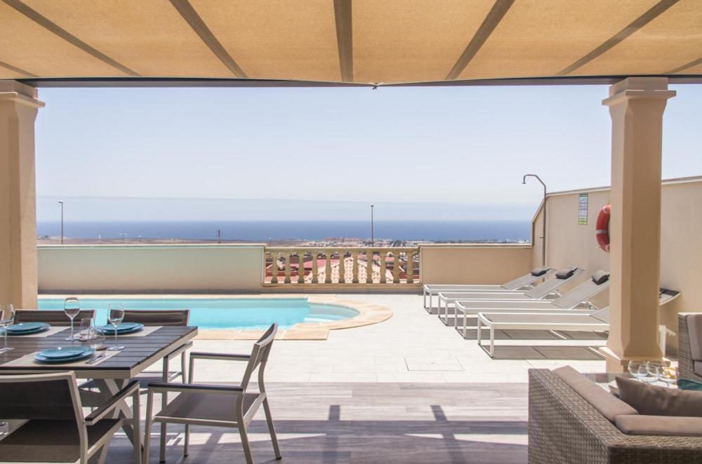 Luxurious Villa With Amazing Sea View And Pool Caleta De Fuste Exteriér fotografie